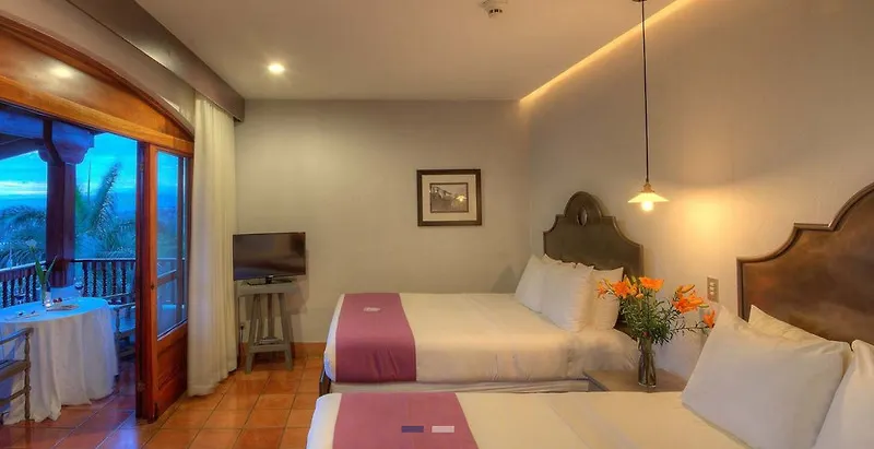 Apartamentos Alta Puerto de la Cruz  Puerto de la Cruz (Tenerife)